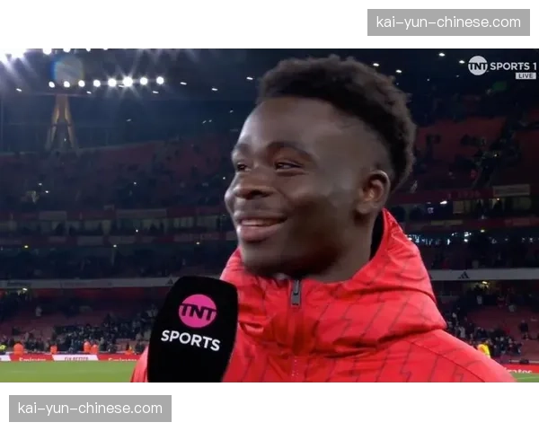 独家专访：萨卡谈自己与厄德高在右肋部的默契养成