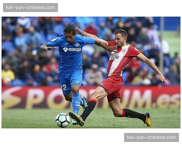 快讯：斯佩齐亚 vs 卡利亚里，主队利用点球打破僵局